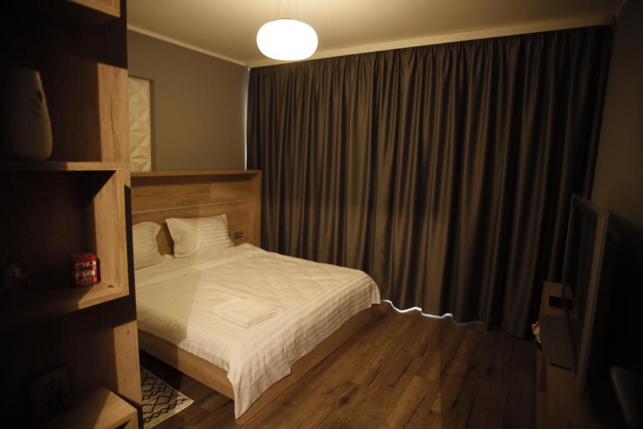 Rcc 3 Apartament Lejlighed Focşani Eksteriør billede